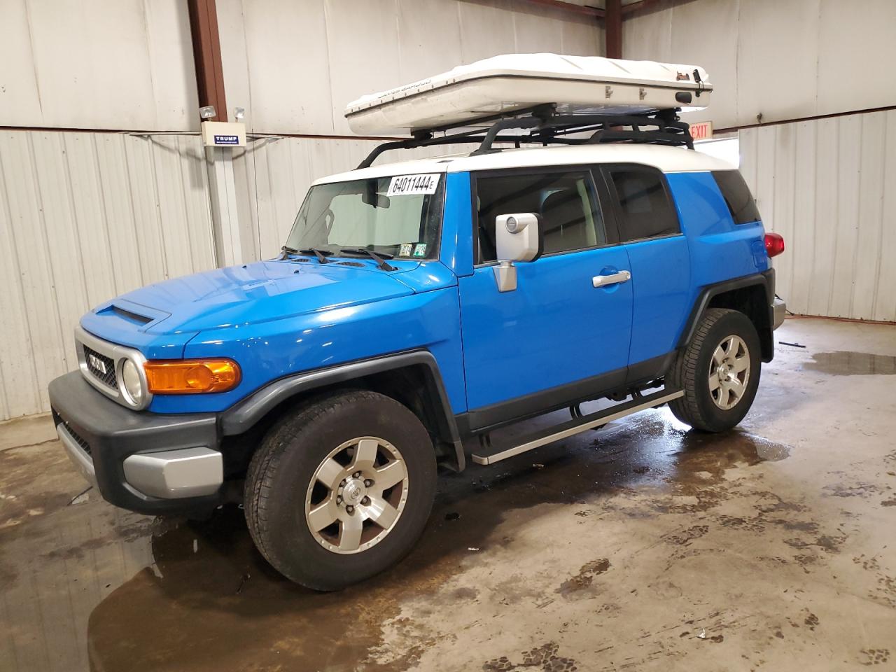 TOYOTA FJ CRUISER 2008
