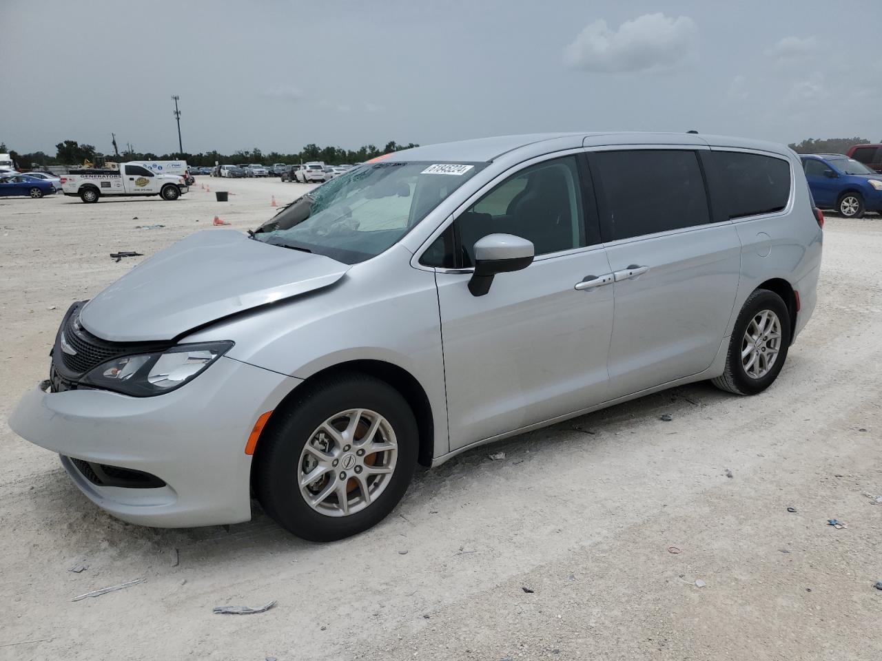 CHRYSLER VOYAGER LX 2023