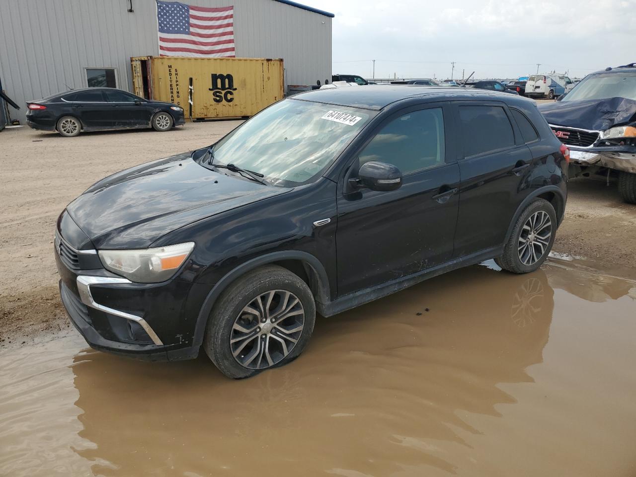 MITSUBISHI OUTLANDER 2016
