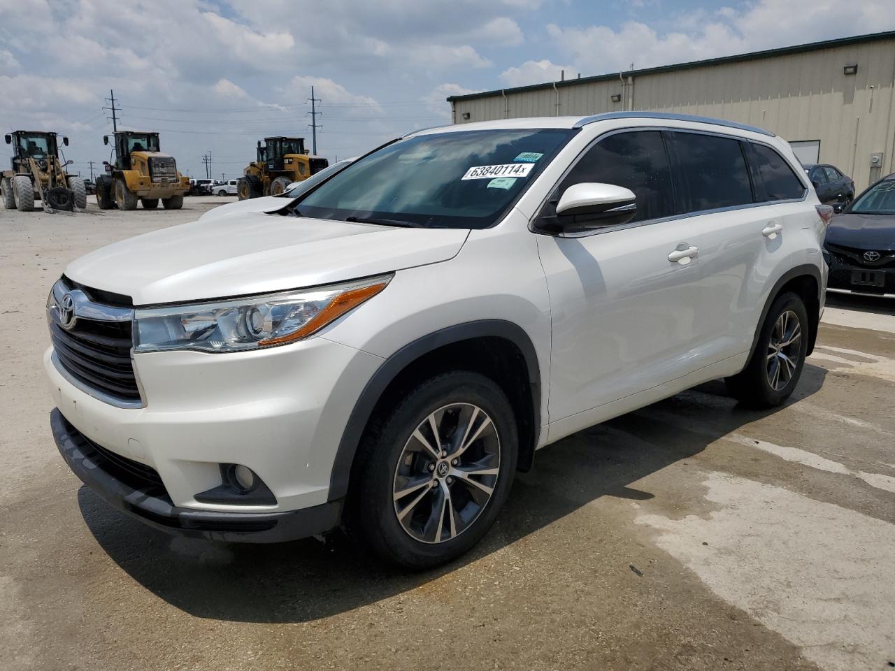 TOYOTA HIGHLANDER 2016