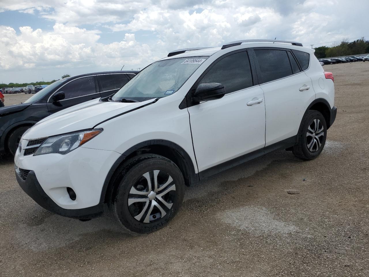 TOYOTA RAV4 LE 2015