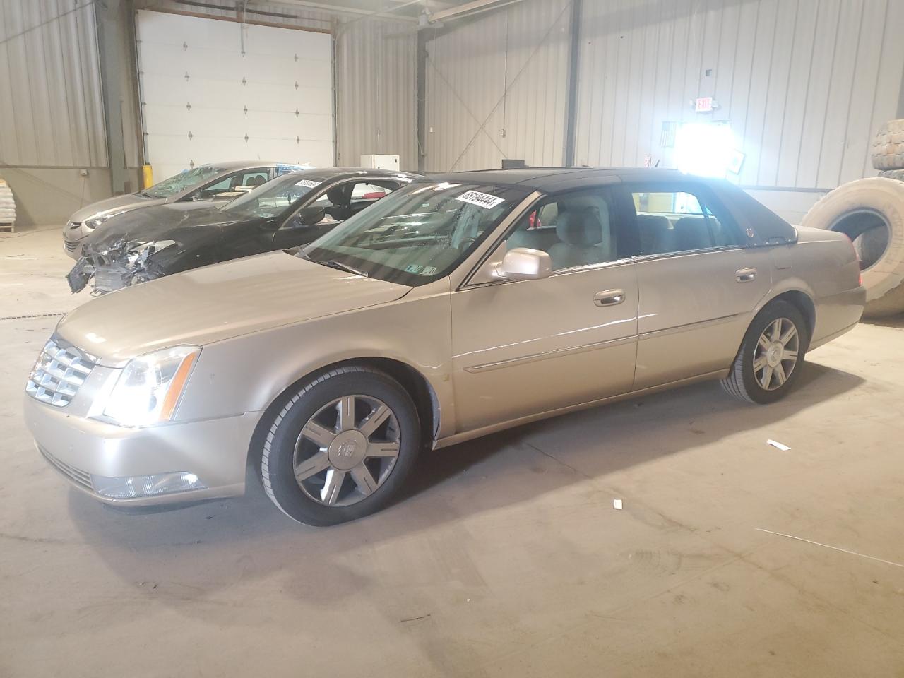 CADILLAC DTS 2006