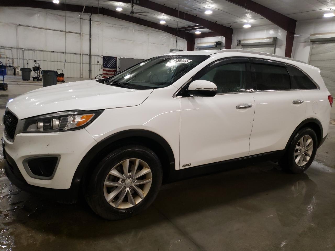 KIA SORENTO LX 2017