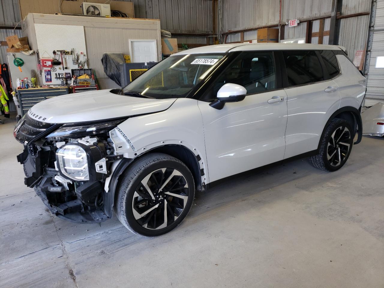 MITSUBISHI Outlander 2022