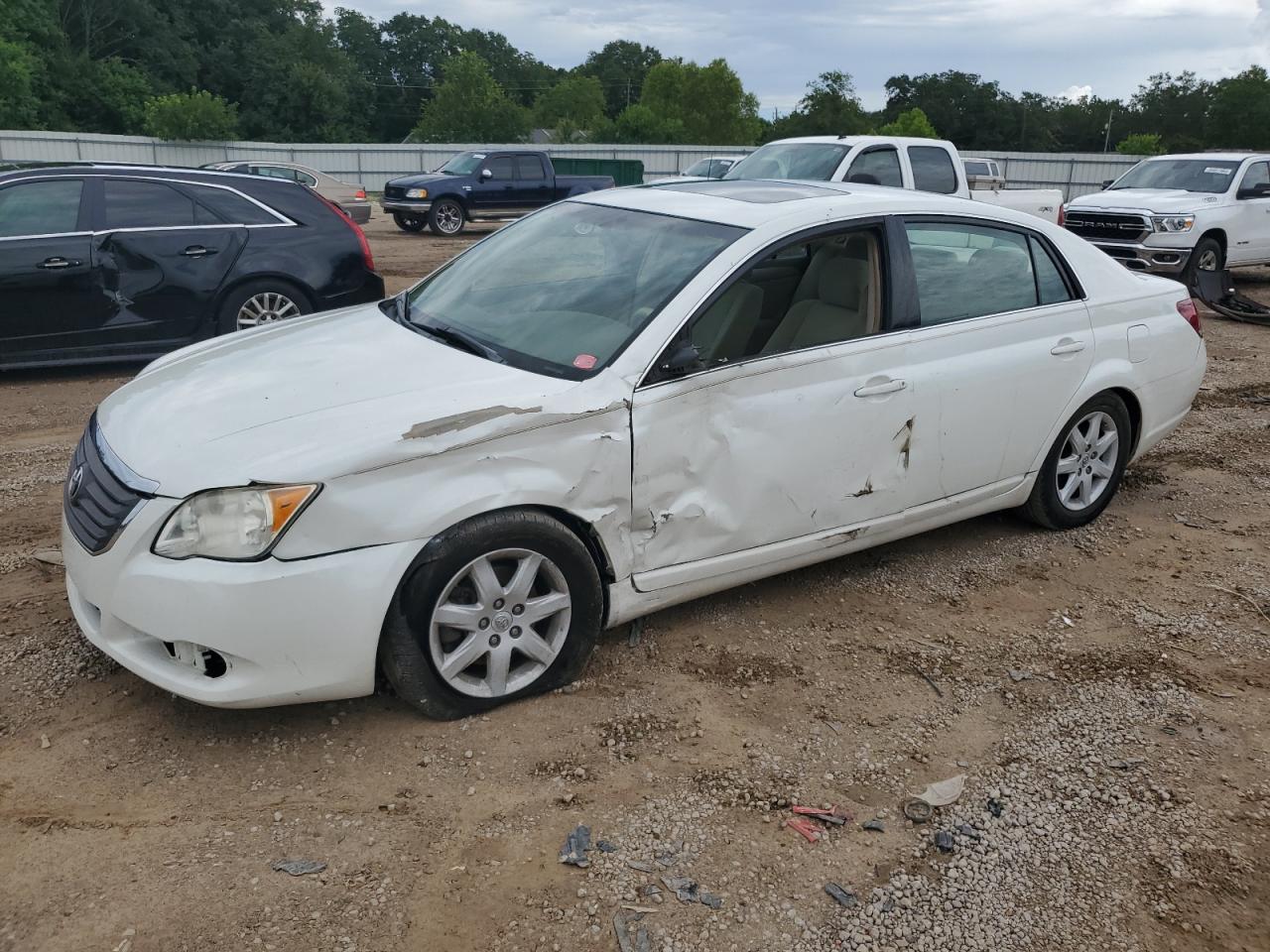 TOYOTA AVALON XL 2008