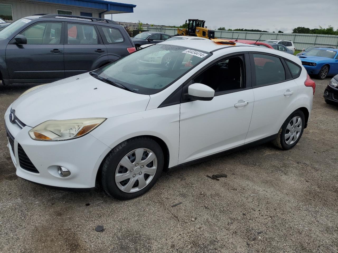 FORD FOCUS SE 2012