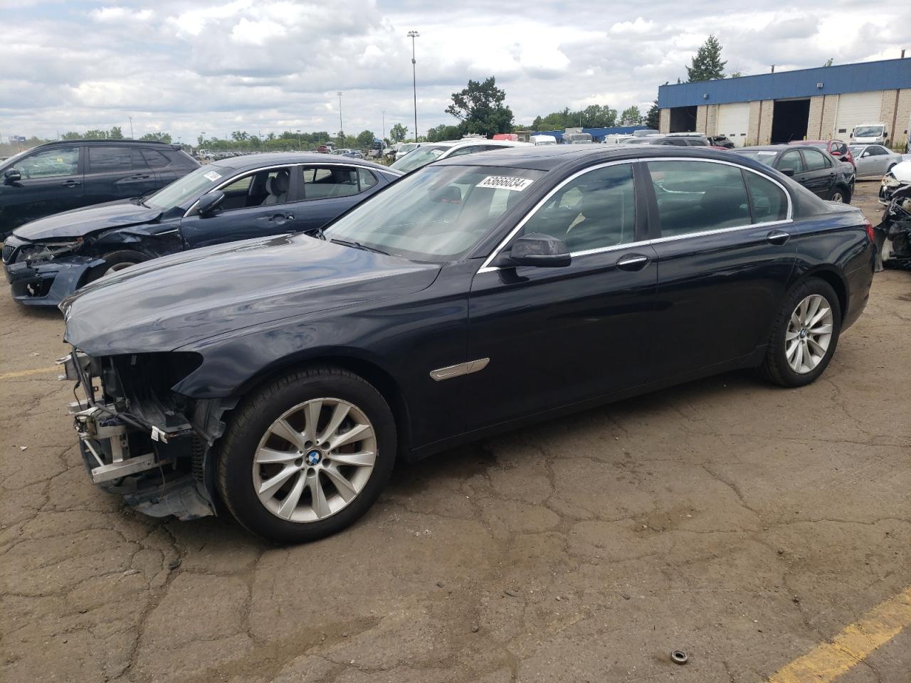 BMW 740 LXI 2015