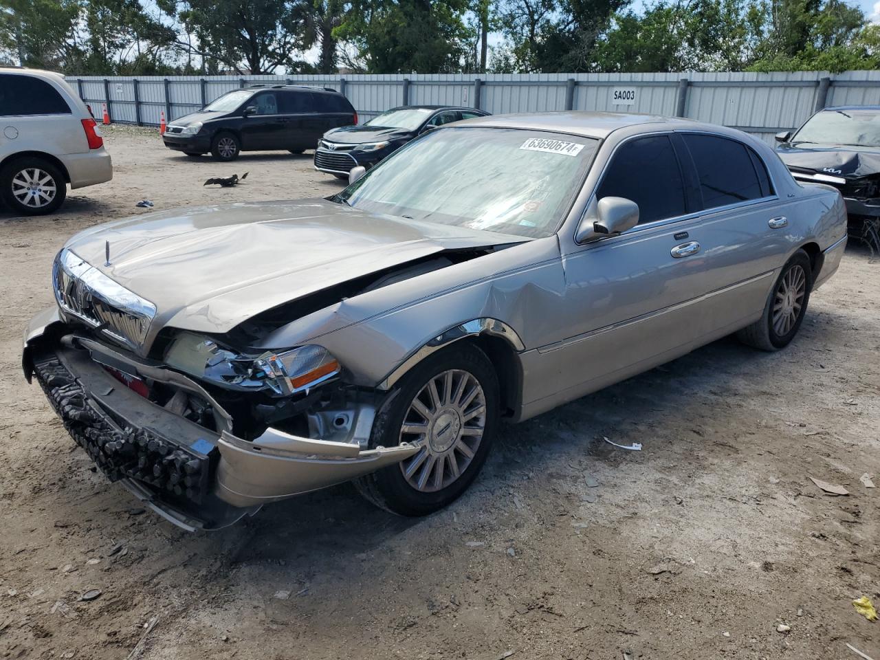 LINCOLN Town Car E 2003