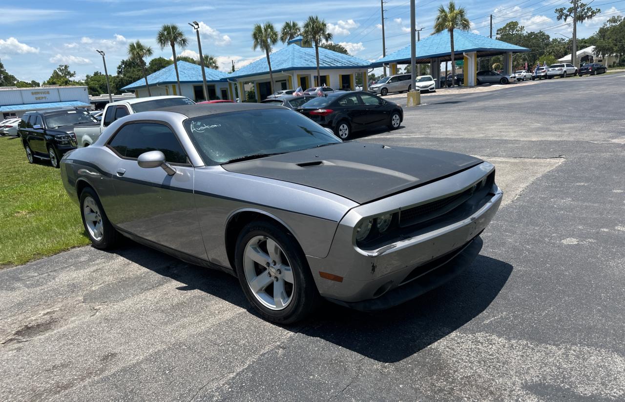 DODGE CHALLENGER 2013