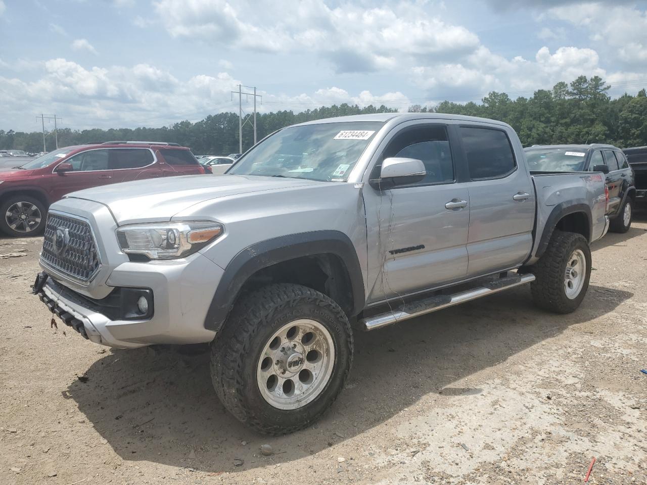 TOYOTA TACOMA DOU 2019