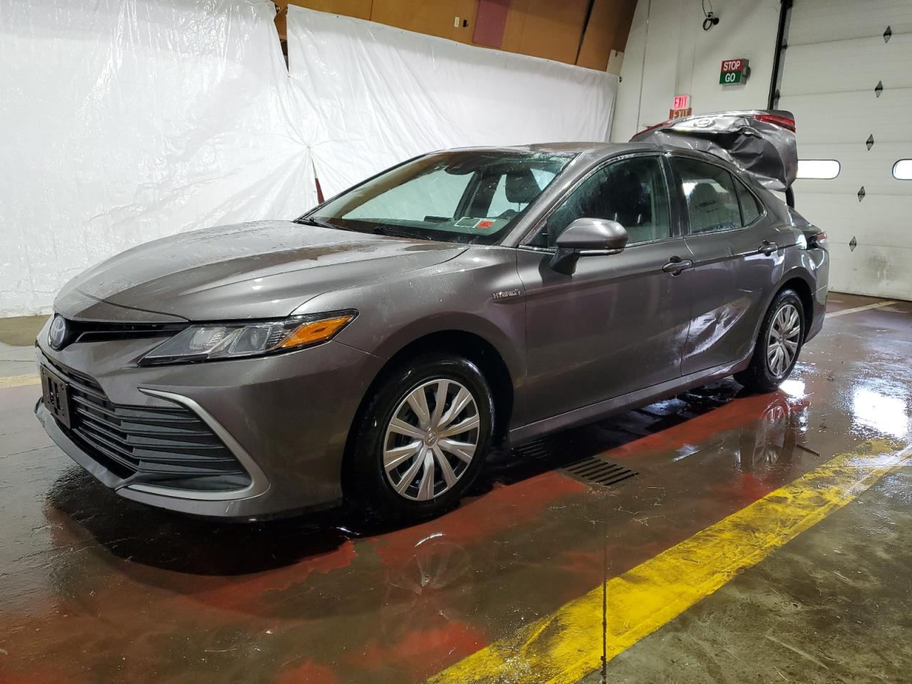 TOYOTA CAMRY LE 2021