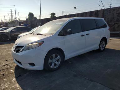 Toyota Sienna 2014
