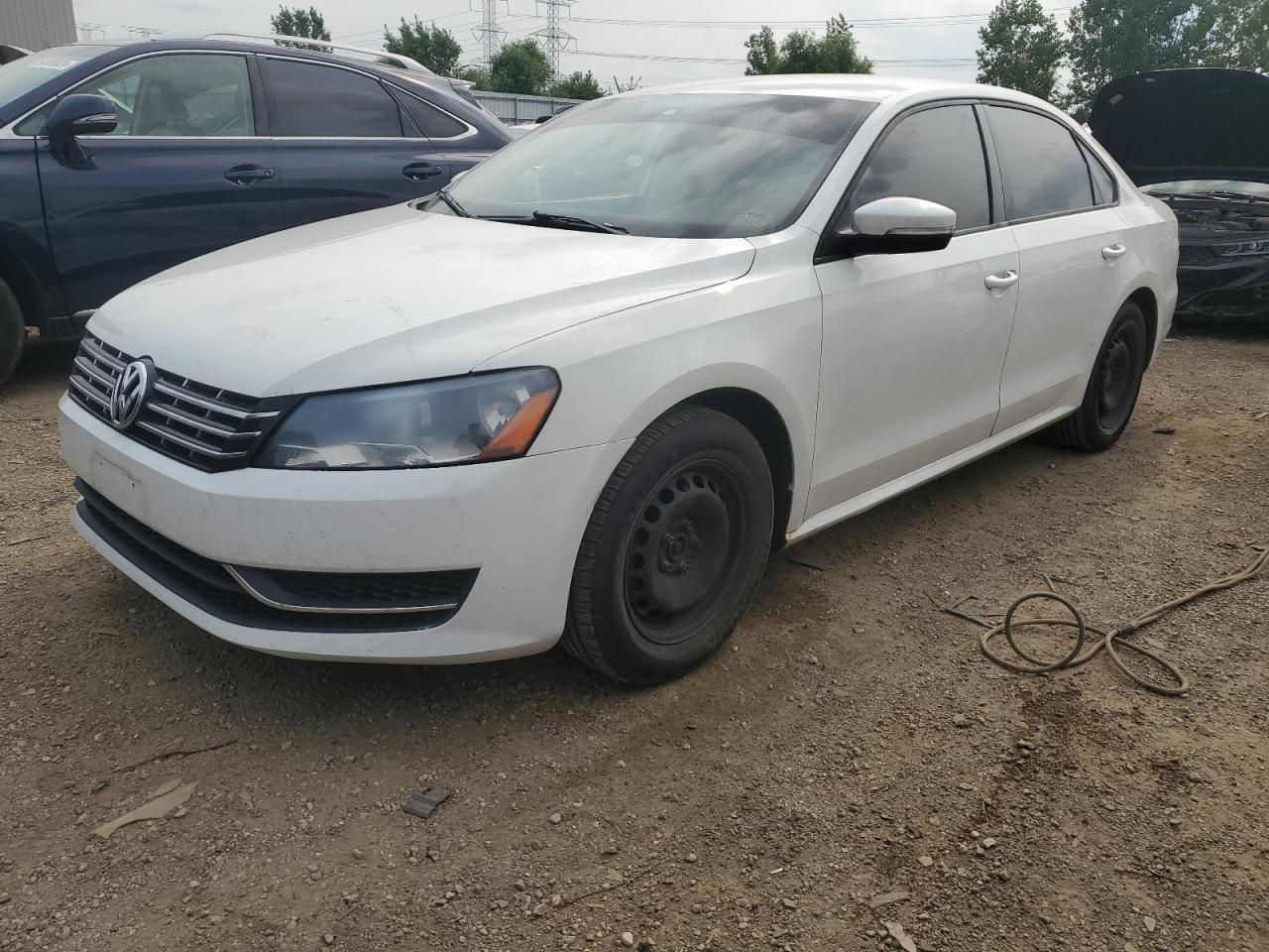 VOLKSWAGEN PASSAT S 2013
