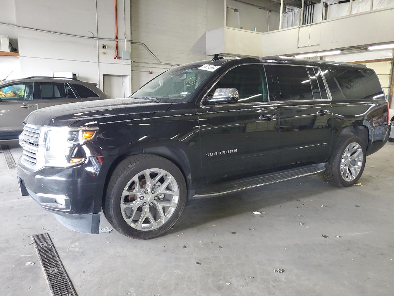 CHEVROLET SUBURBAN 2017