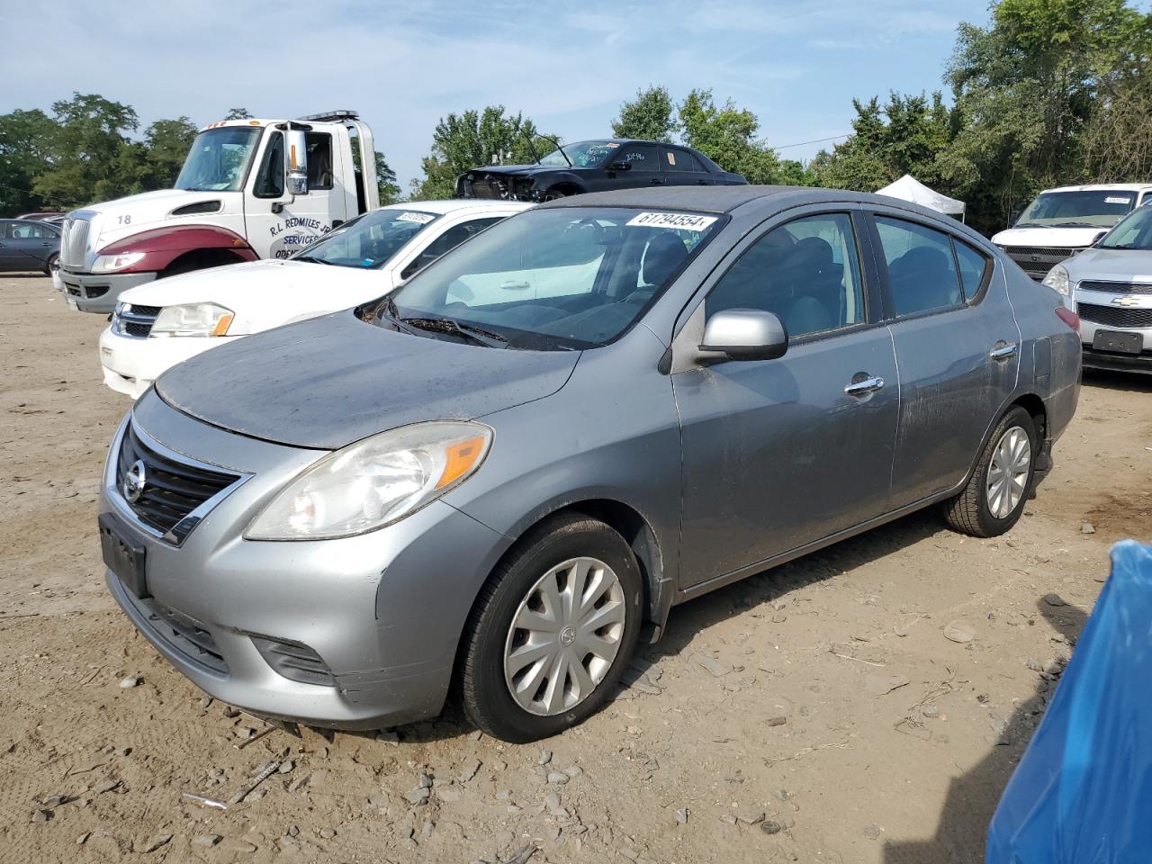 NISSAN VERSA S 2012