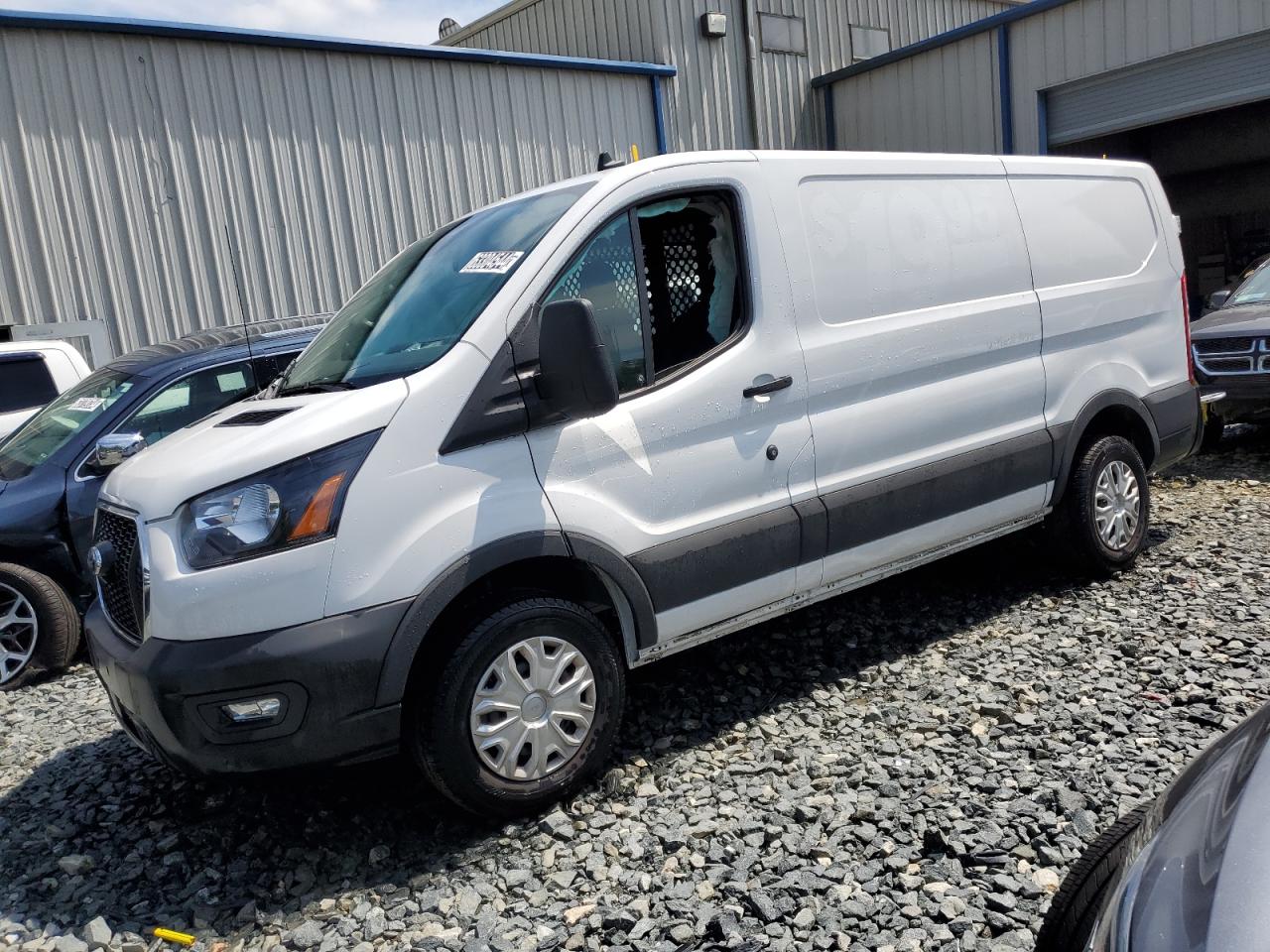 FORD TRANSIT T- 2023