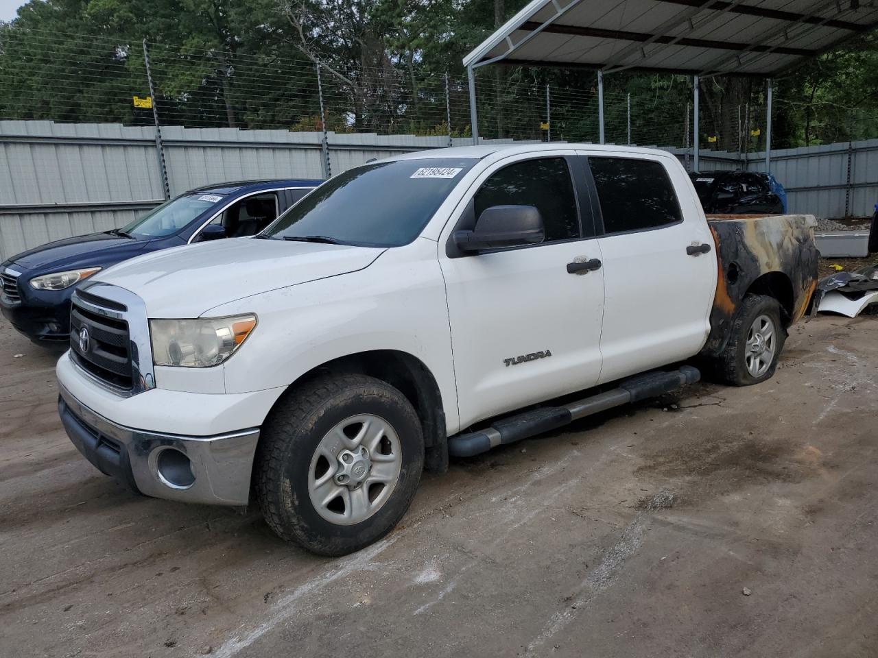 TOYOTA TUNDRA 2012