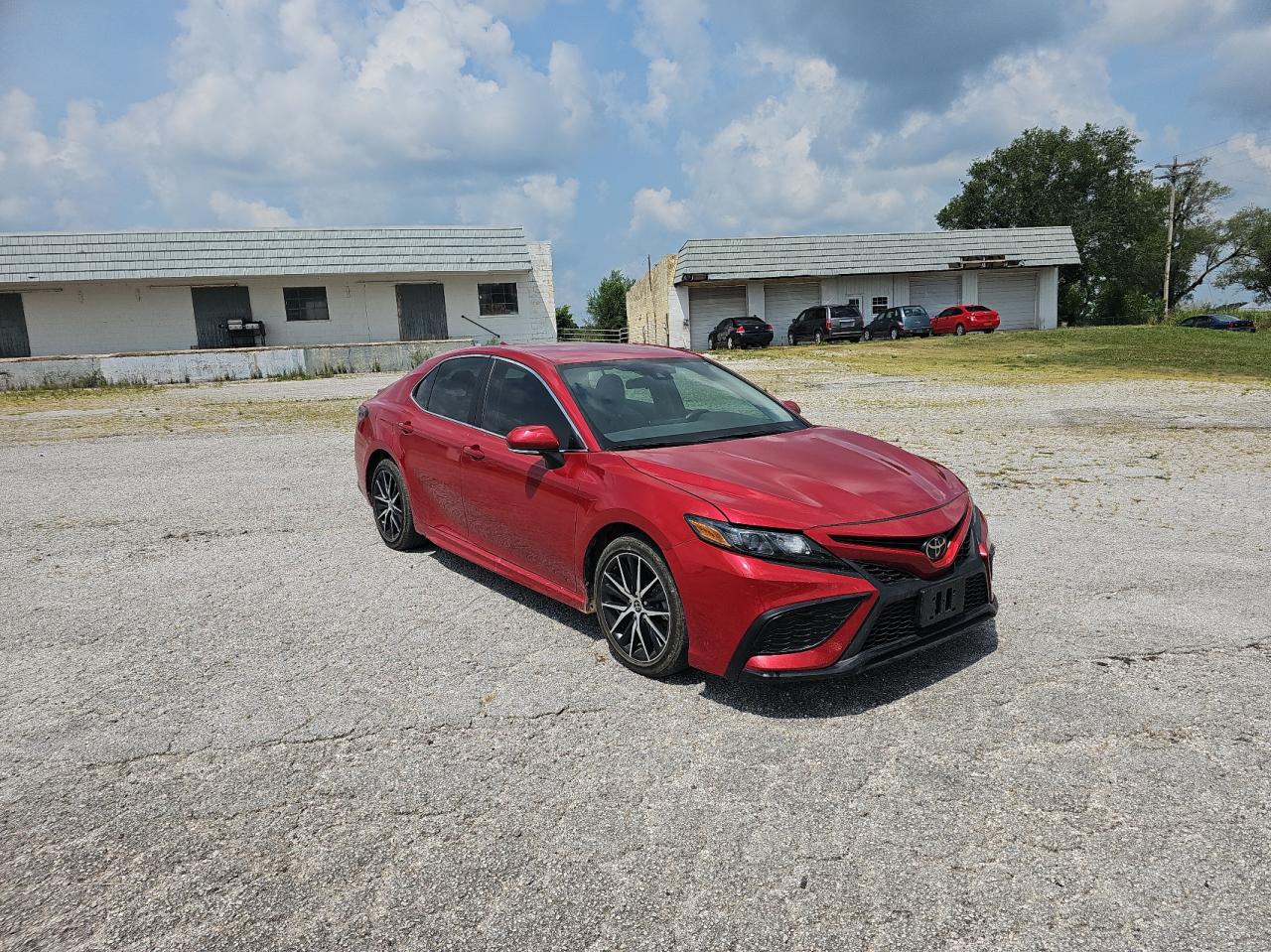 TOYOTA CAMRY 2023