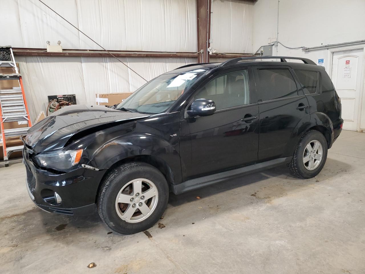 MITSUBISHI OUTLANDER 2011
