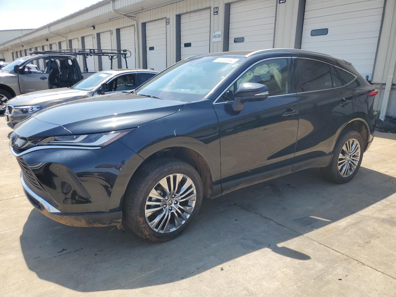 TOYOTA VENZA LE 2022