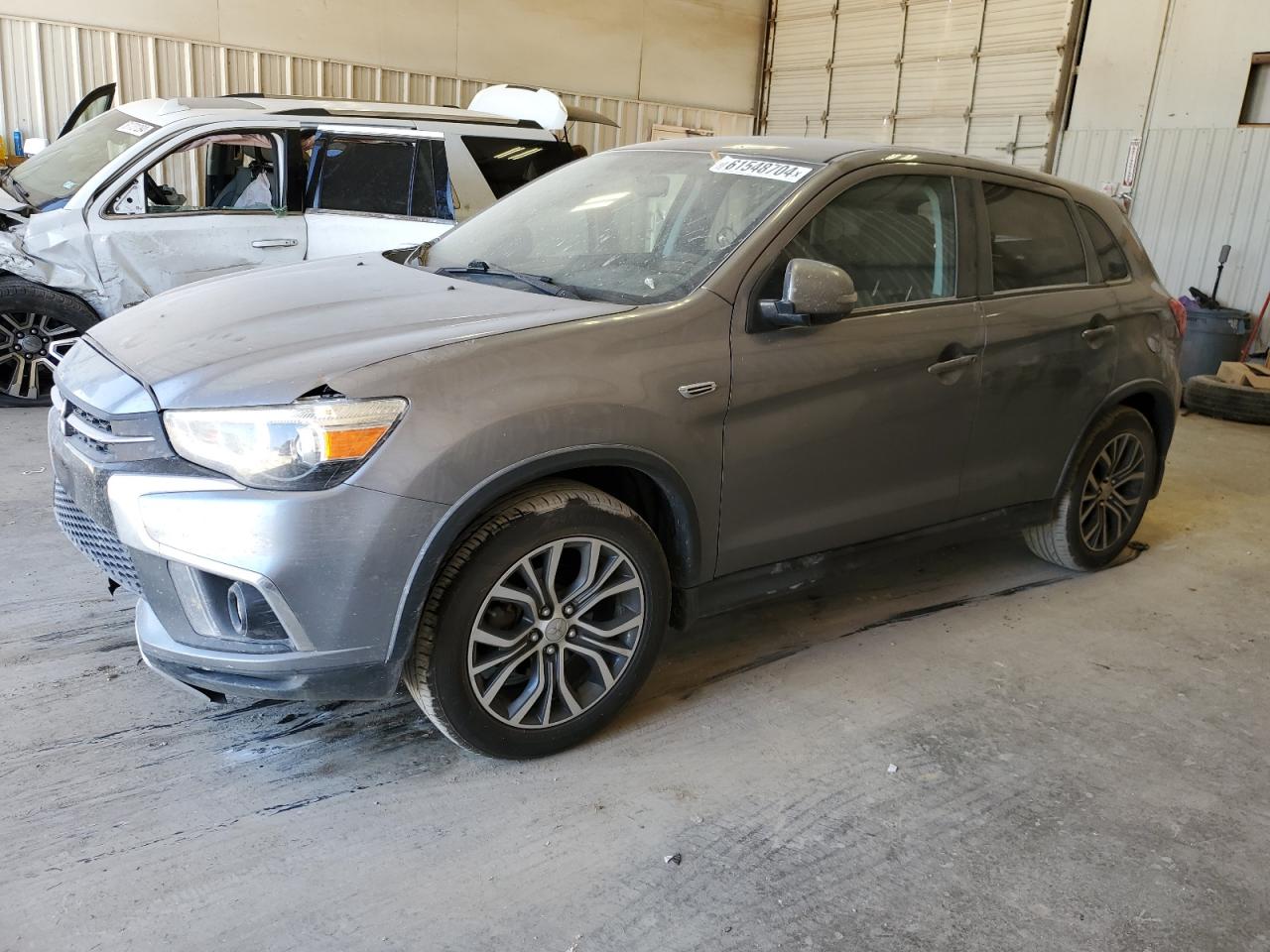 MITSUBISHI OUTLANDER 2019