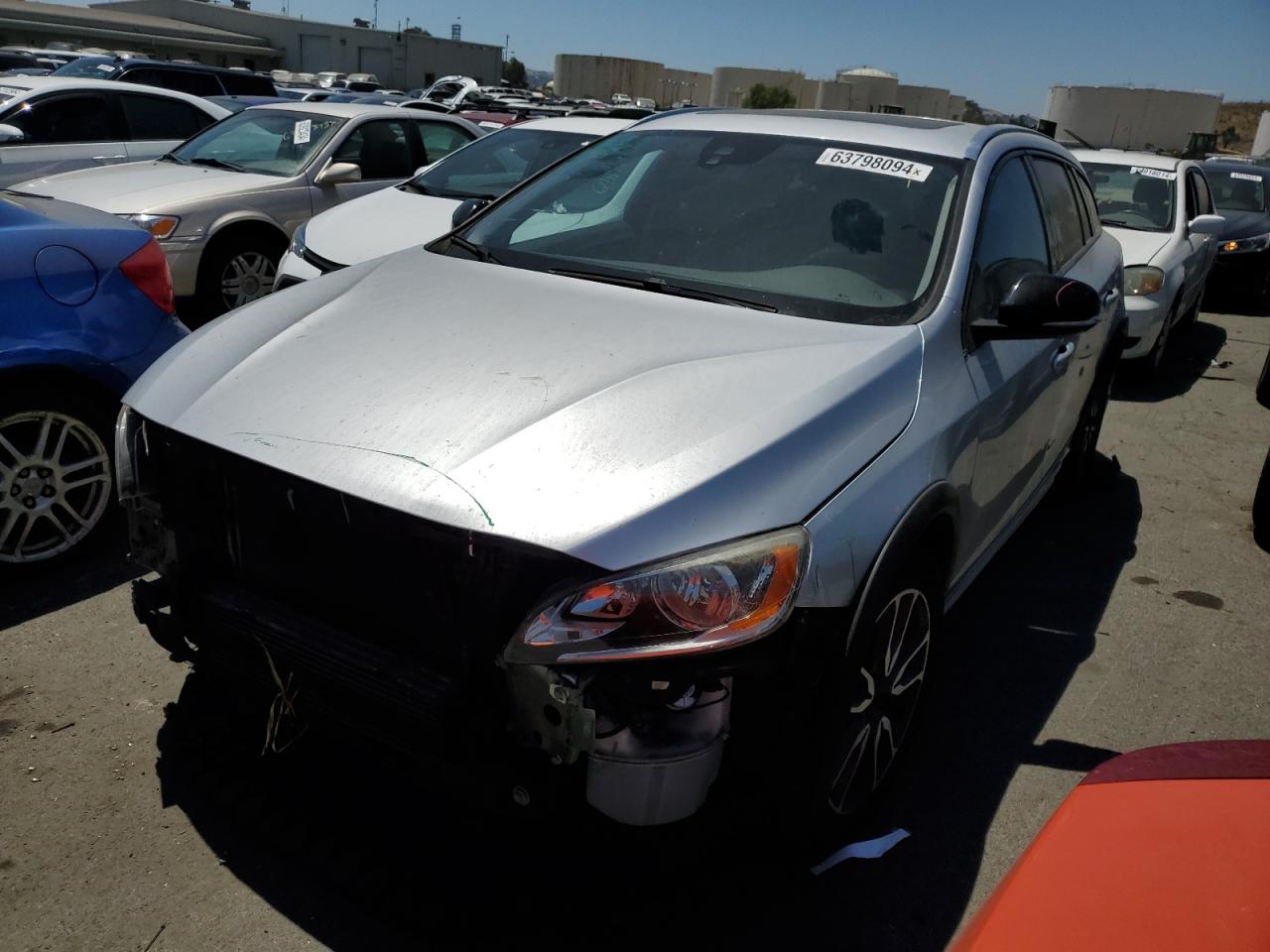 VOLVO V60 CROSS 2017