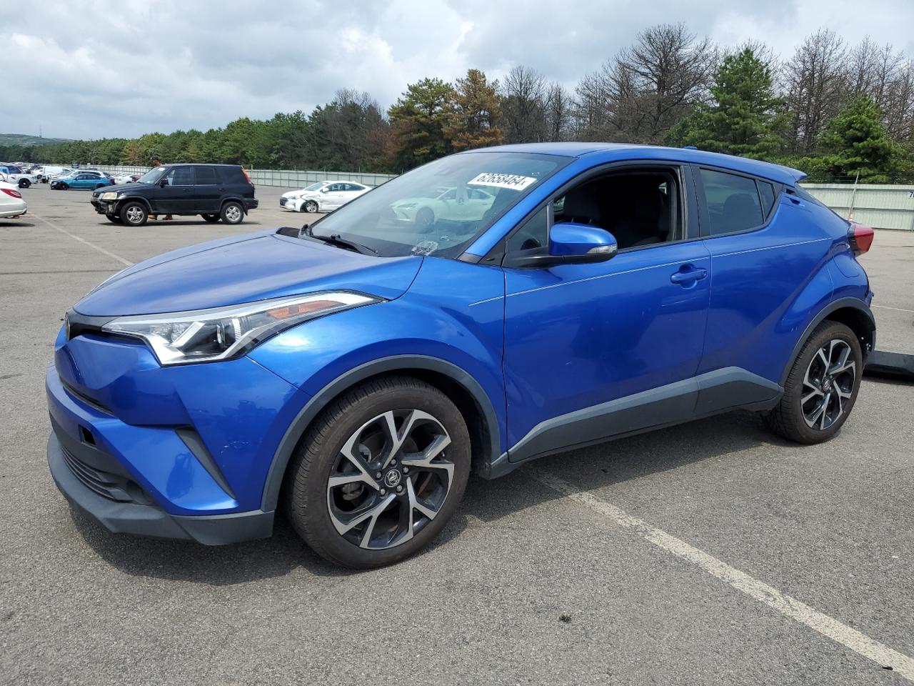 TOYOTA C-HR XLE 2019