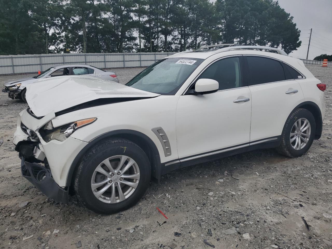 INFINITI FX35 2010