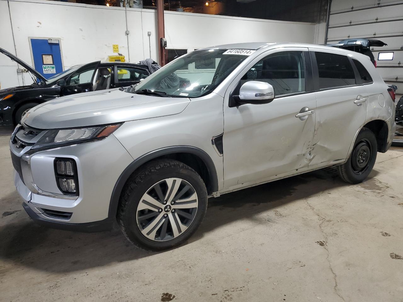 MITSUBISHI OUTLANDER 2021