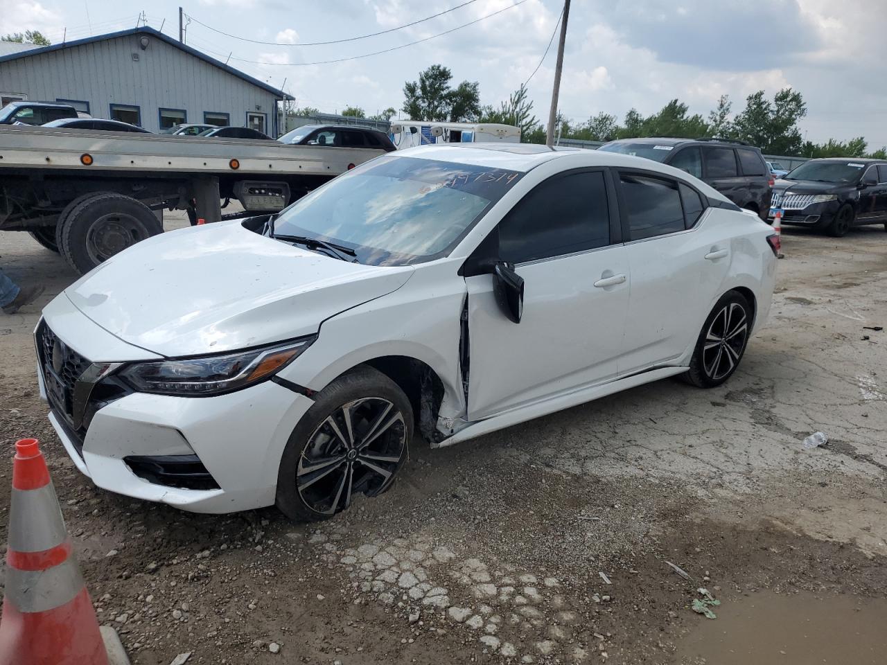 NISSAN SENTRA SR 2023