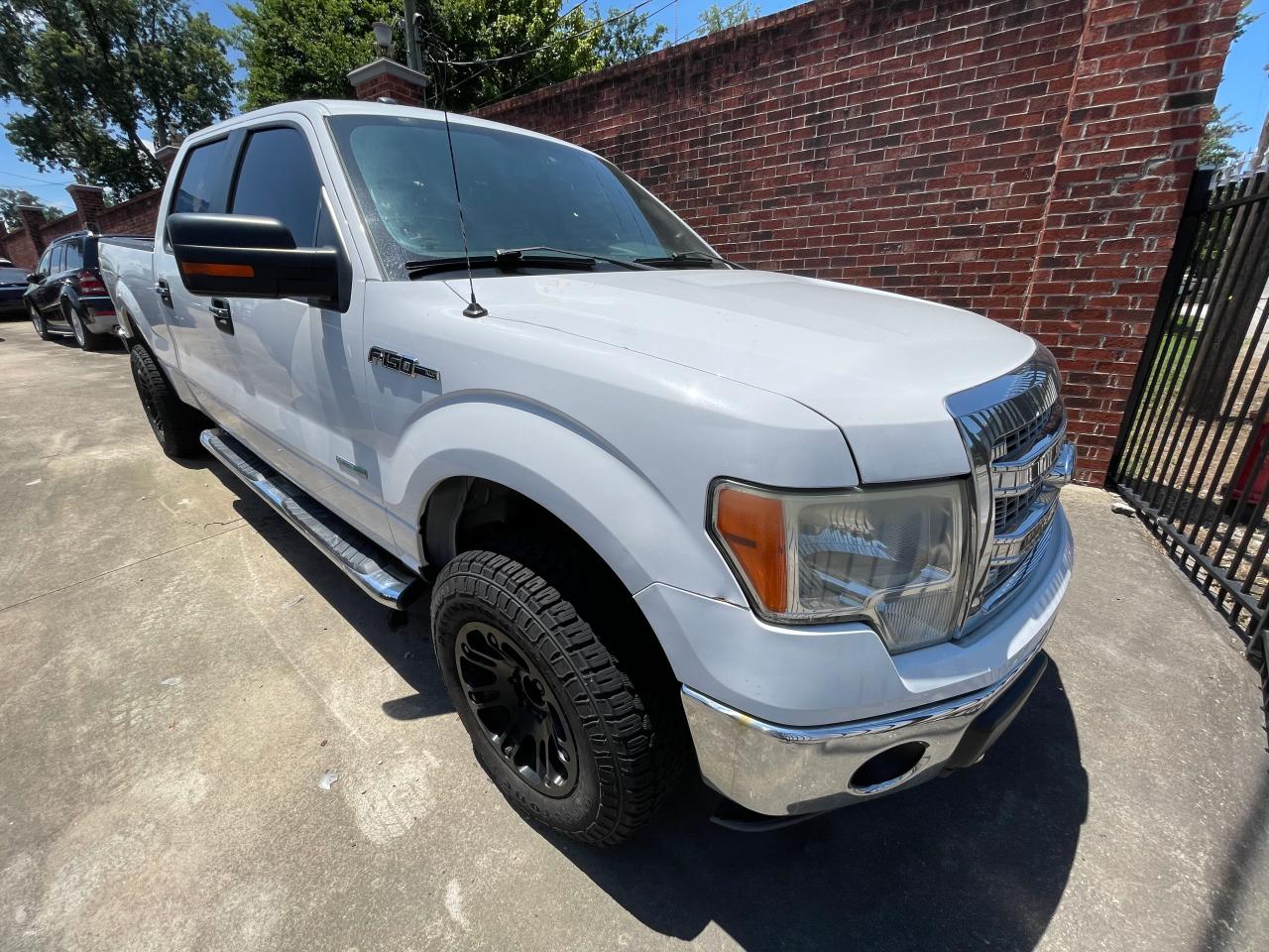 FORD F-150 2014