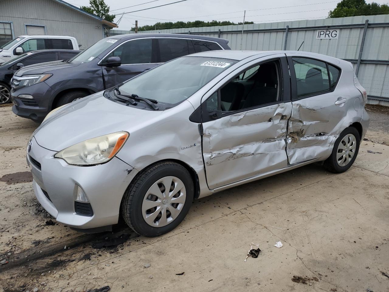 TOYOTA PRIUS C 2012
