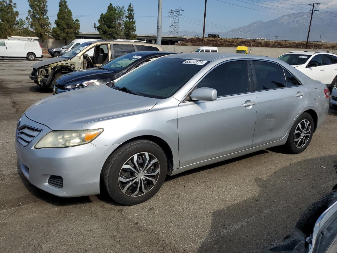 TOYOTA CAMRY BASE 2011