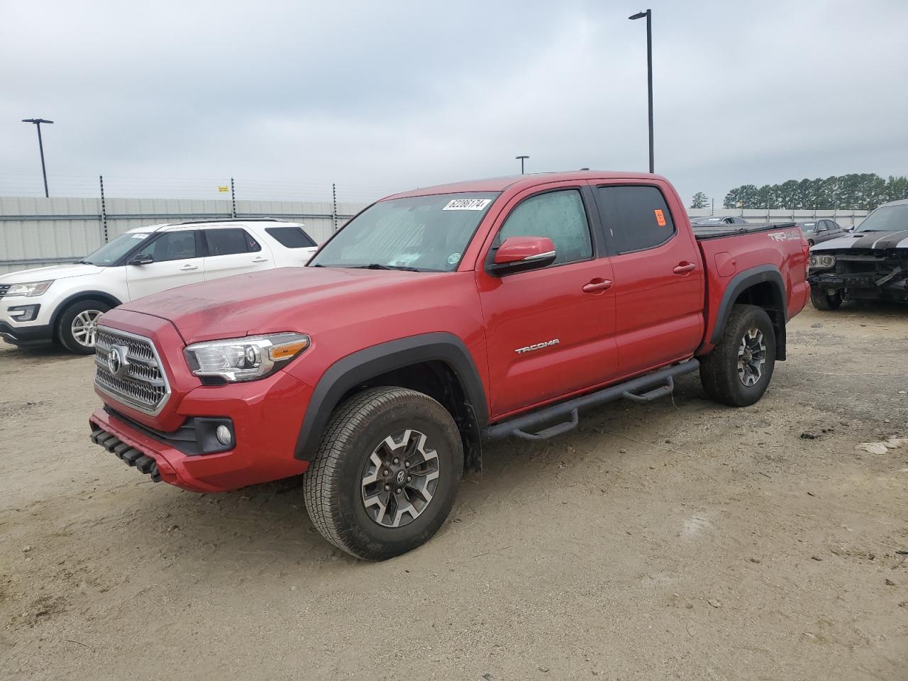 TOYOTA Tacoma Dou 2016
