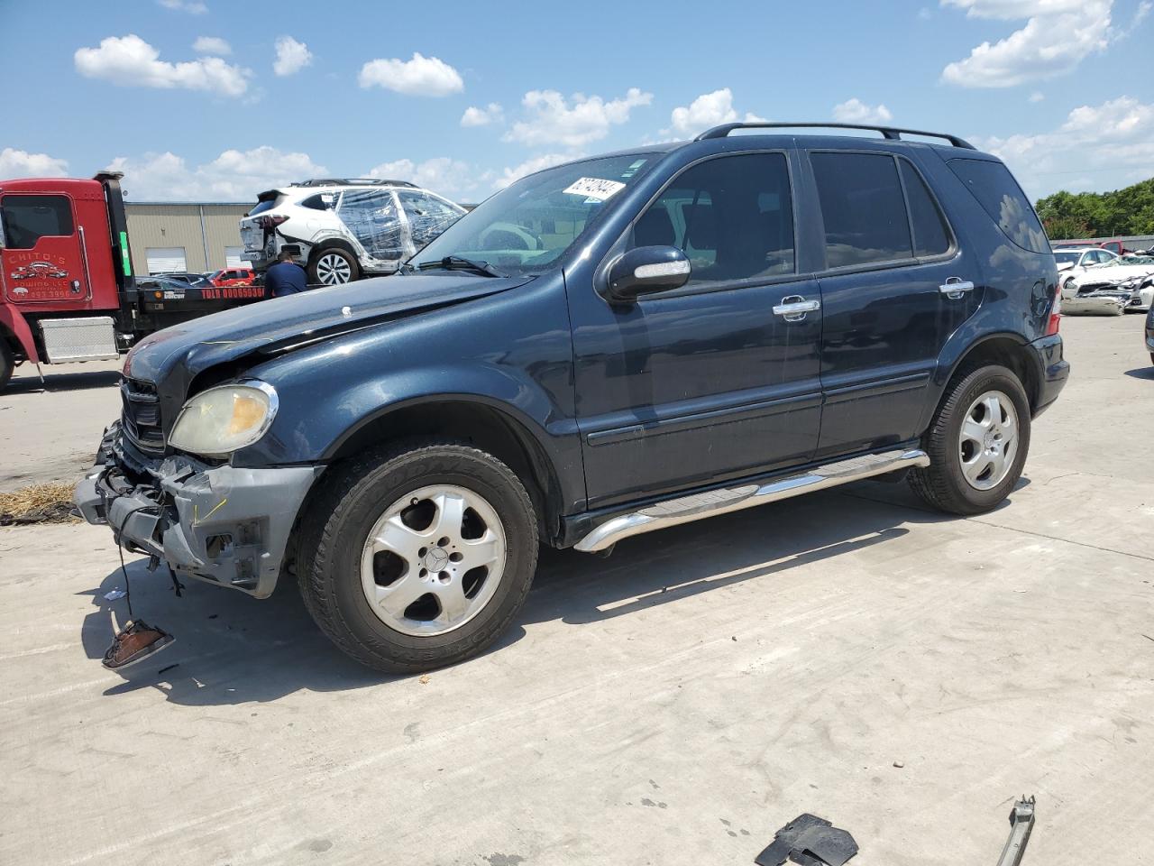 MERCEDES-BENZ M-CLASS 2002
