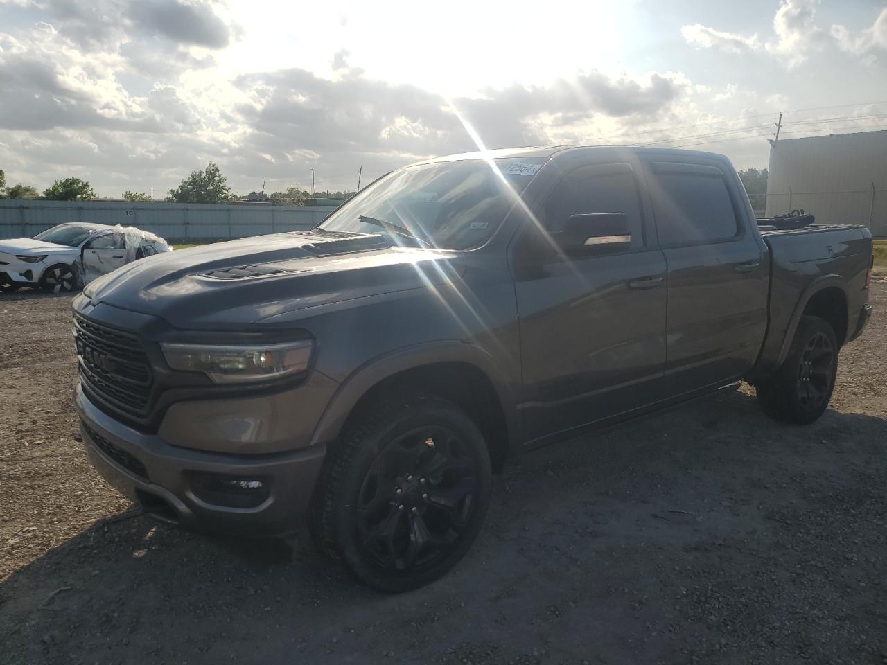 RAM 1500 Limit 2022