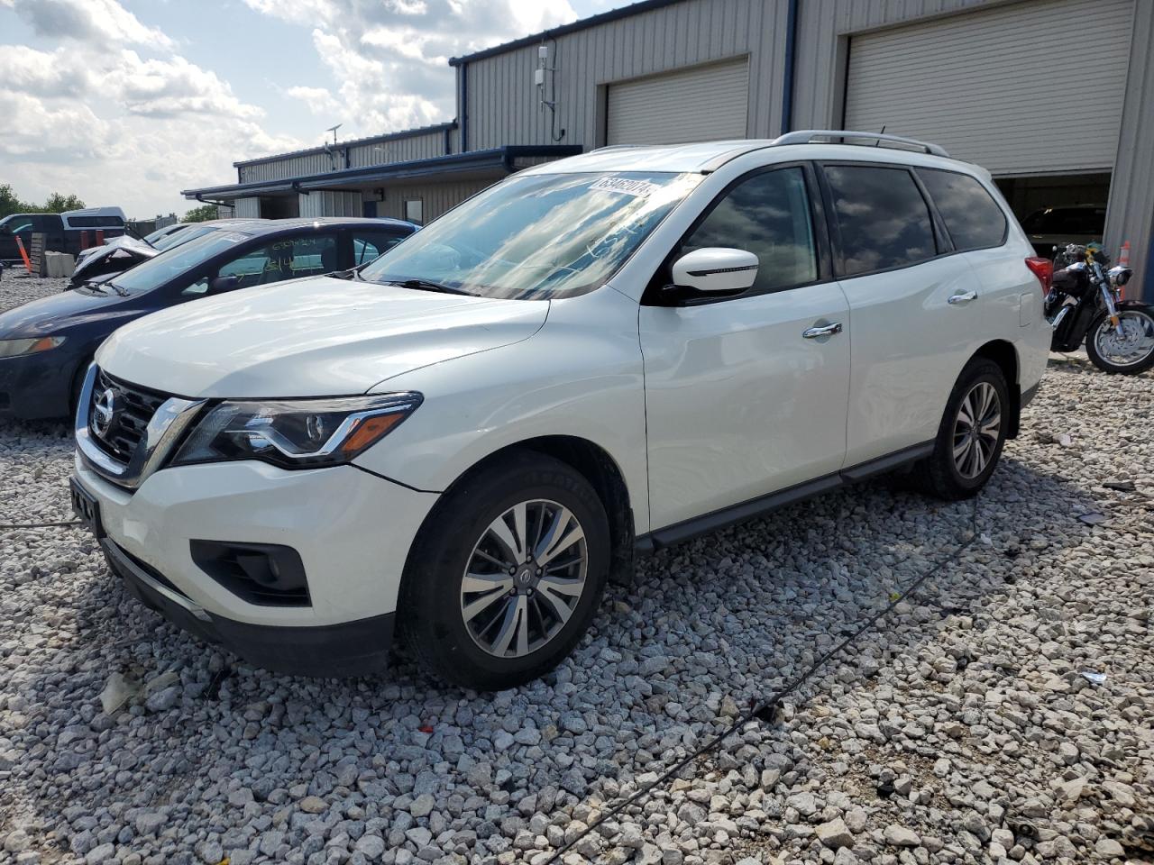 NISSAN PATHFINDER 2018
