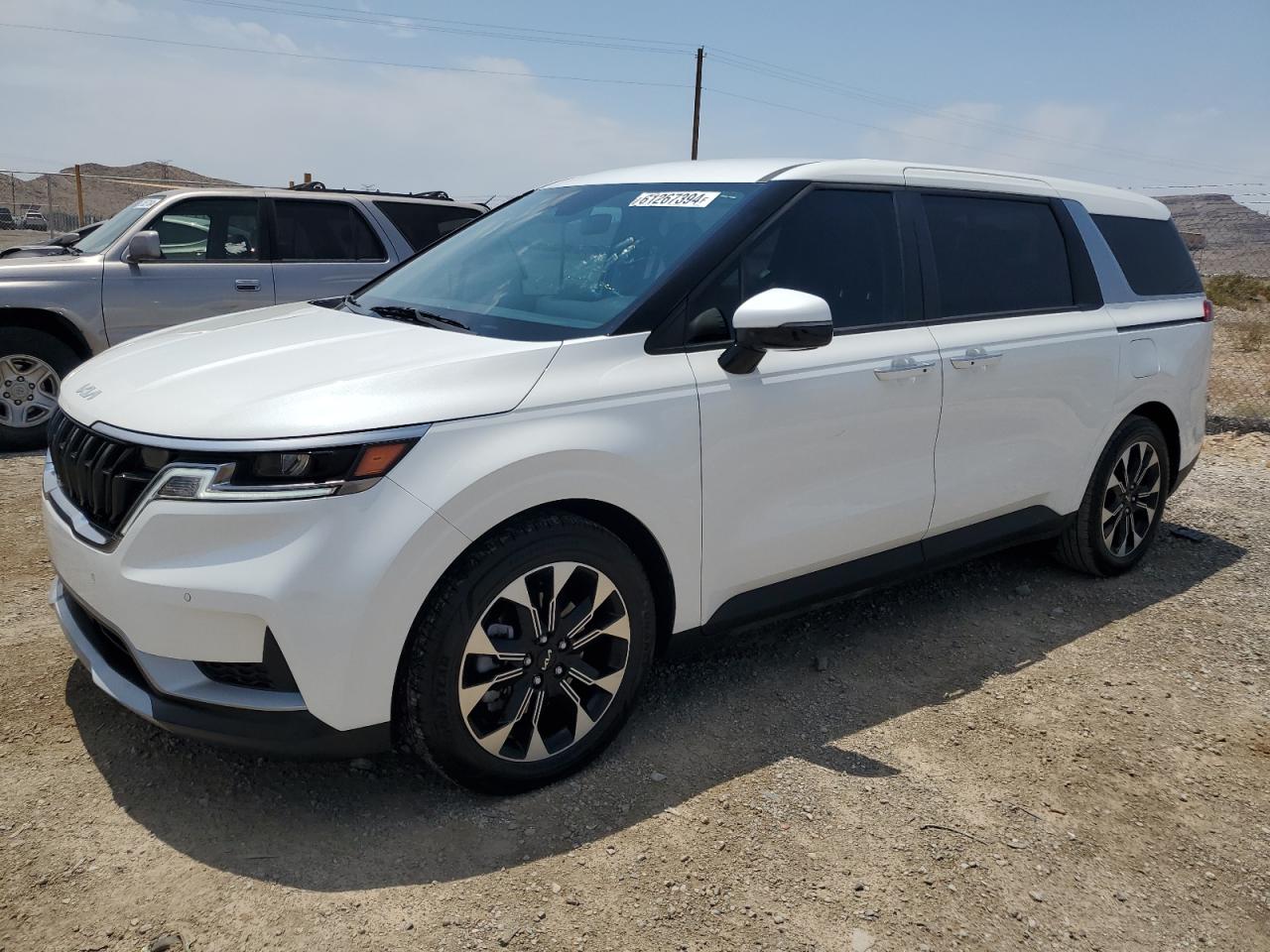 KIA CARNIVAL E 2024