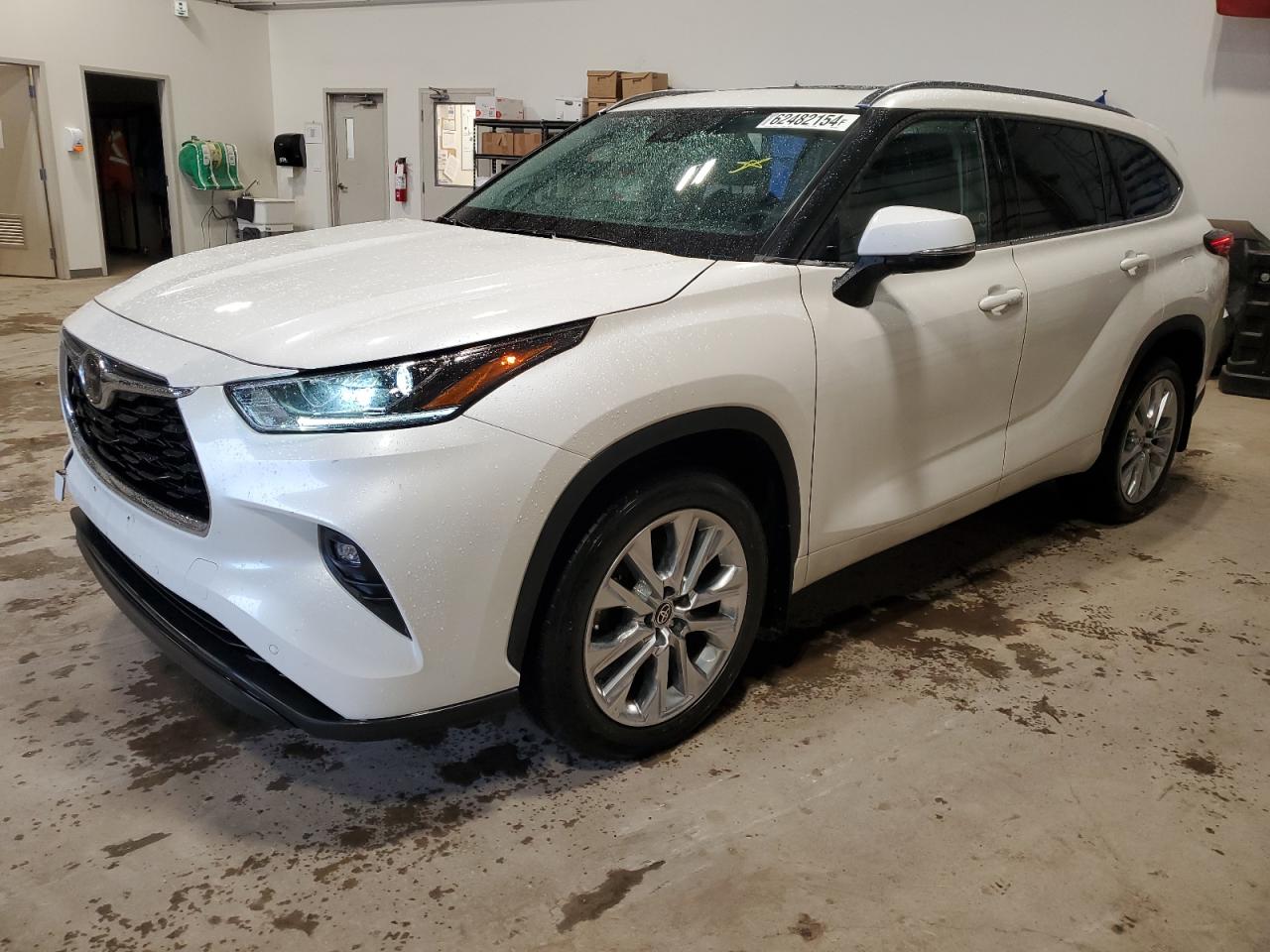 TOYOTA HIGHLANDER 2021
