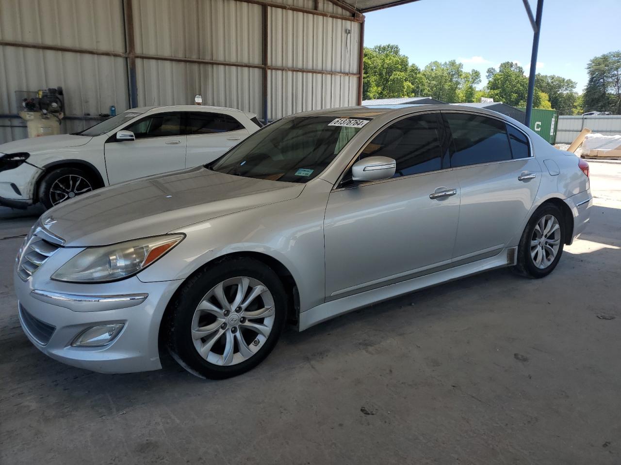 HYUNDAI GENESIS 3. 2013