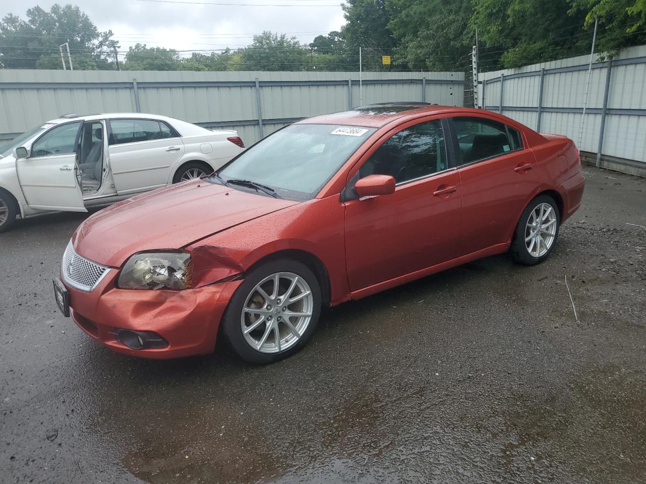MITSUBISHI GALANT ES 2011