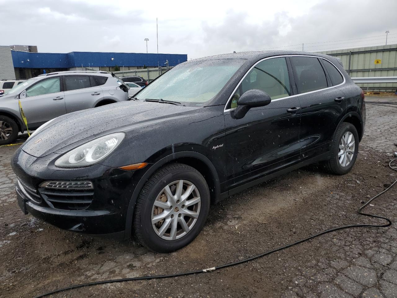 PORSCHE CAYENNE S 2012
