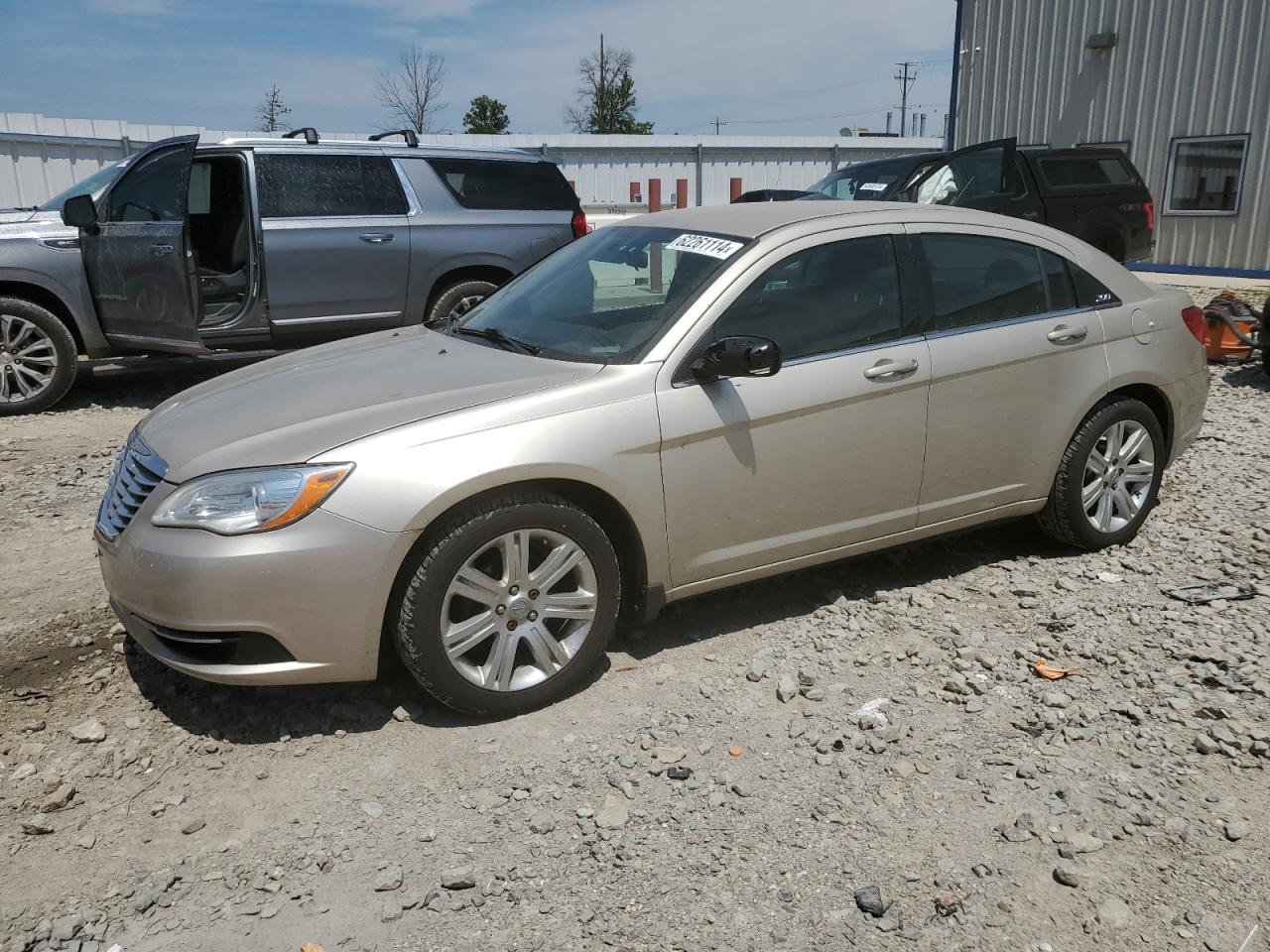 CHRYSLER 200 LX 2013