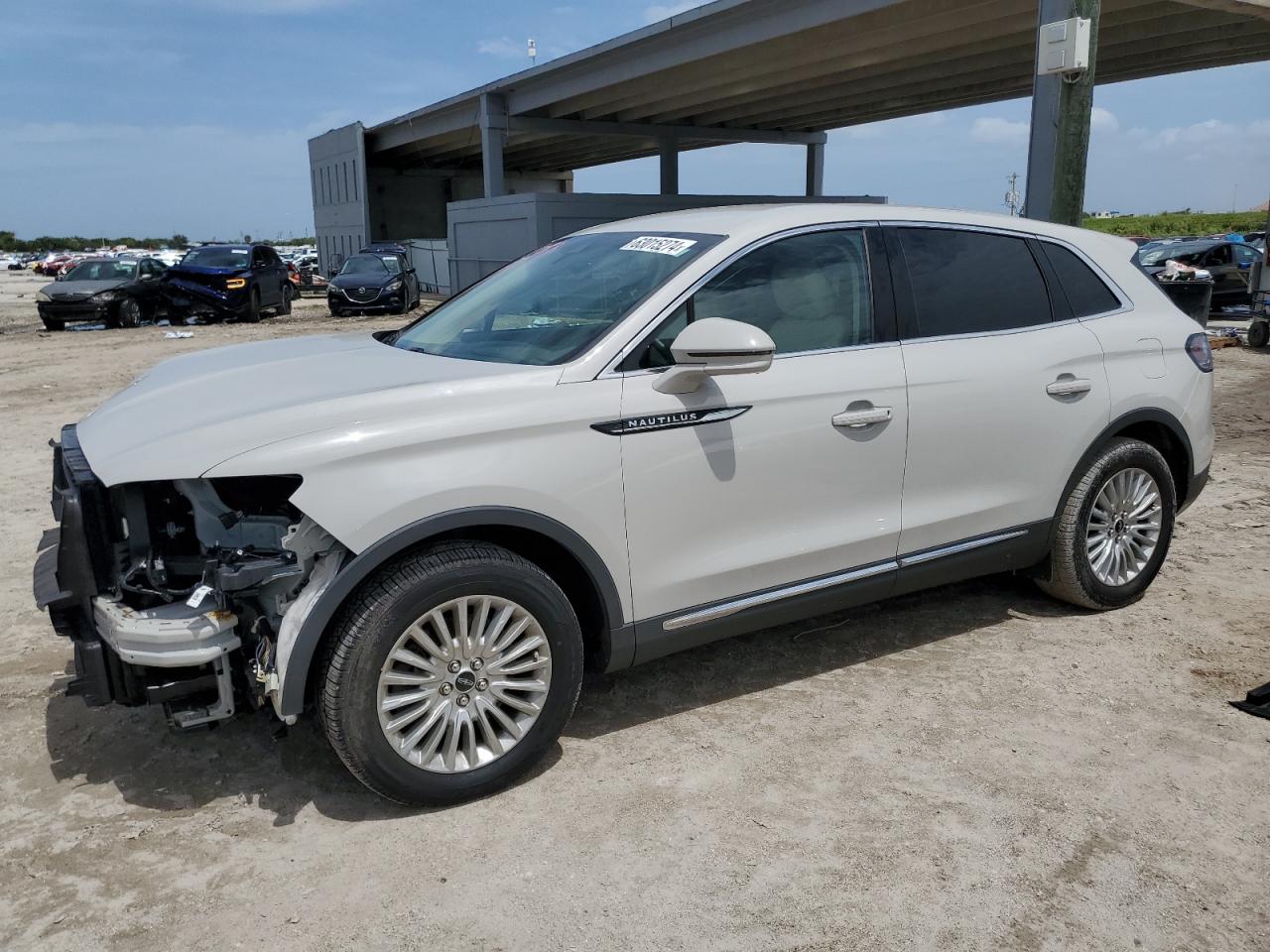 LINCOLN NAUTILUS 2020