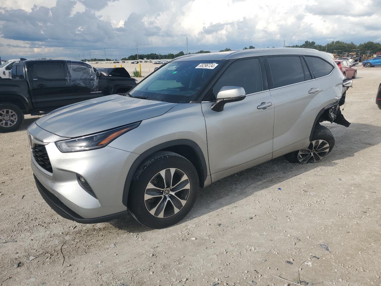 TOYOTA HIGHLANDER 2021