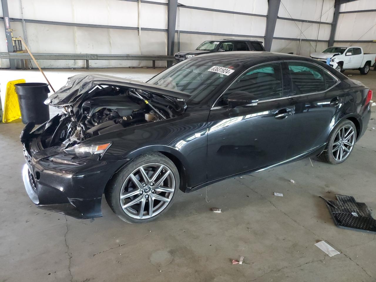 LEXUS IS 2015