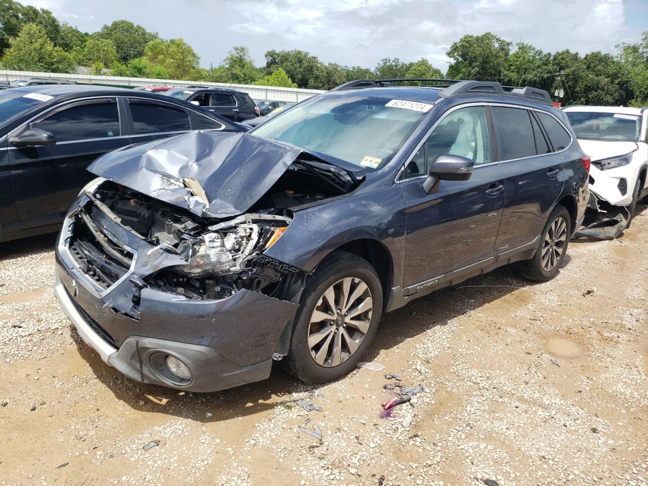 SUBARU OUTBACK 2017