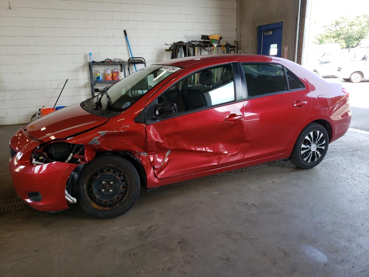TOYOTA YARIS 2009