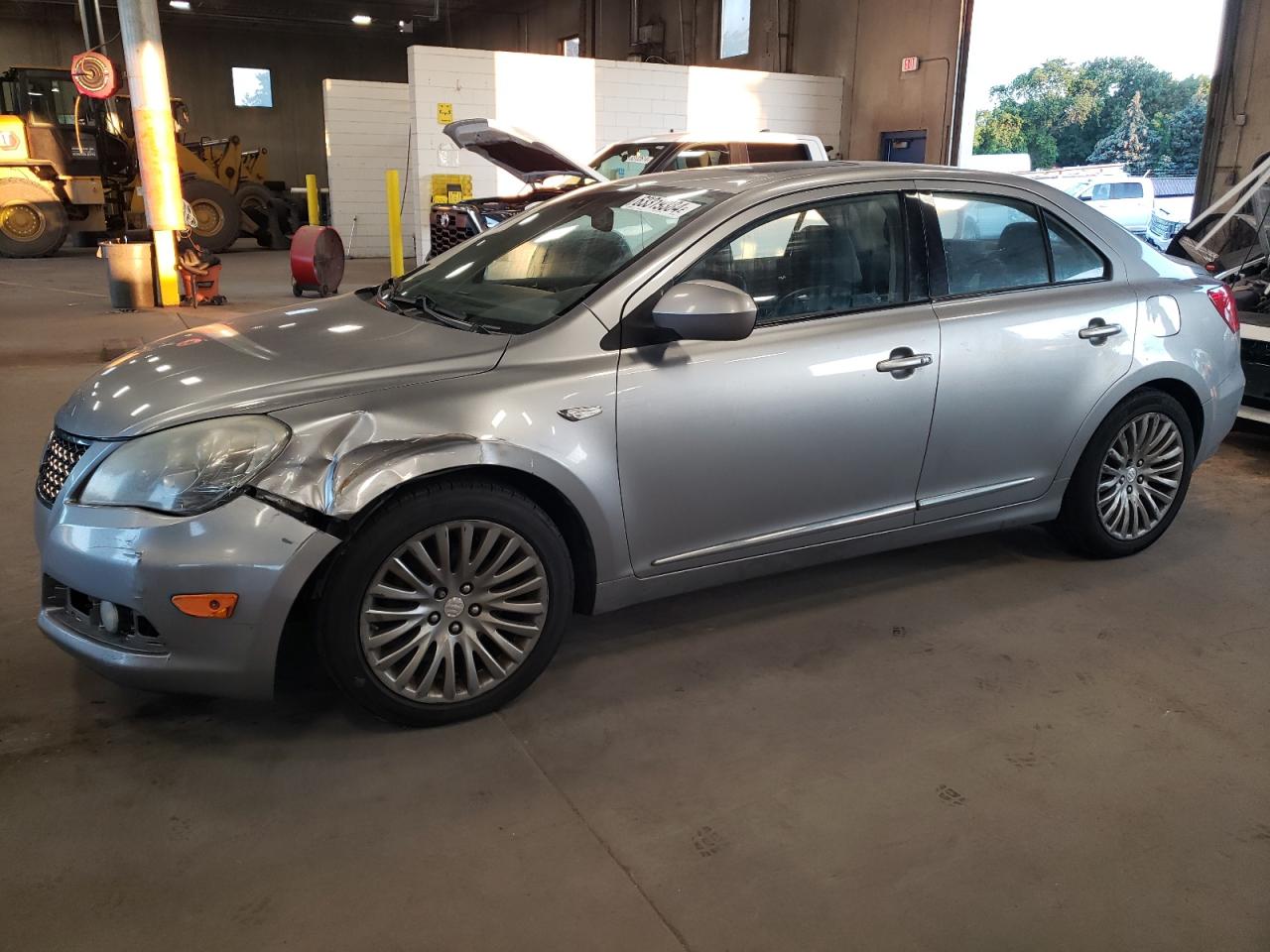 SUZUKI KIZASHI 2010