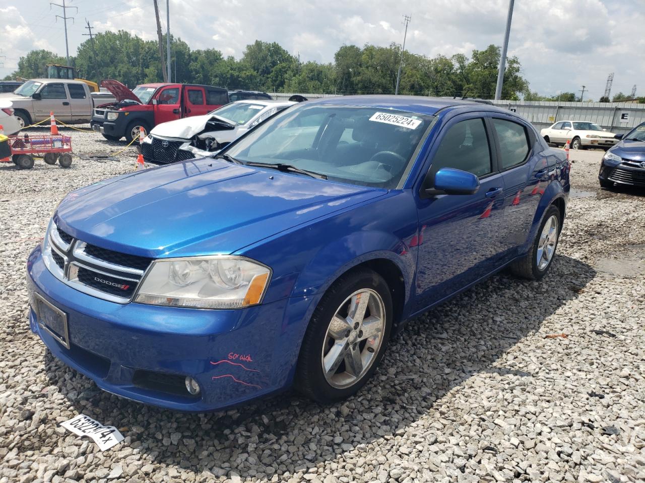 DODGE AVENGER SX 2013